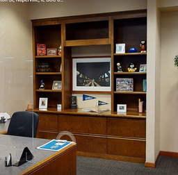 [#D21-19] Tall Cabinet