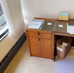 [#D17-20] Small Wood Ped