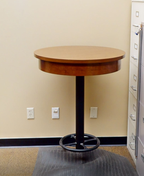 [#C4-22] Standing lab table