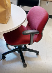 [#B13-5] Red task chair with arms