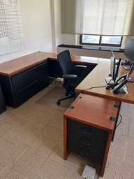 [#E7-36] u shaped desk