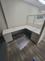 [#A2-87] Station w/window