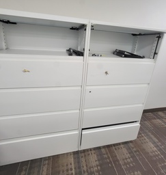[#D12-135] 5 drawers white cabinet- metal