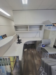 [#A1-182] L shape desk w/hoverhanging comp+ped w/m