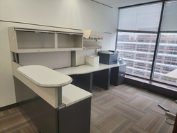 [#E6-609] L shape desk w/hoverhanging comp+ped w/m