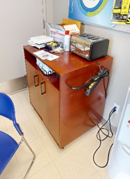 [#D20-9] Mobile coffee cabinet