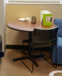 [#C4-9] Round meeting table