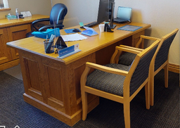 [#E4-7] Desk - 2 Peds/Drawers