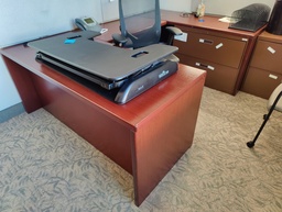 [#E7-46] Desk U - 66x96