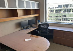 [#E8-1] Private Office
