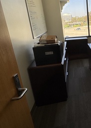[#D5-12] Credenza