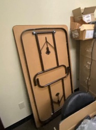 [#C8-35] Folding Table