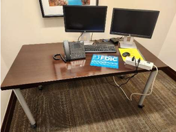 [#C12-53] Wood Top Table