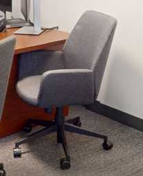 [#B5-6] Grey mobile conference chair