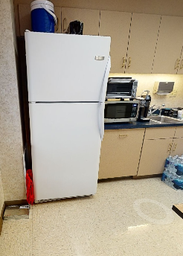 [#G10-22] Refrigerator 