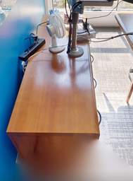 [#D5-8] Credenza