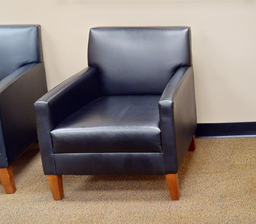 [#B12-3] Black lounge chair