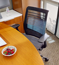 [#B13-8] Task Chair