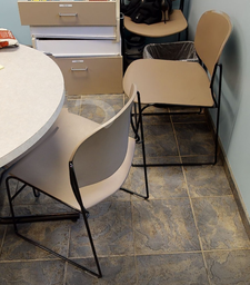 [#B4-10] Breakroom Chairs (stacking chairs)