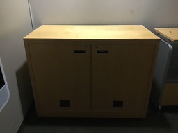 [#D5-1367] L26" W52" H40" Credenza Maple