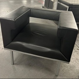 [#B12-15] Black Leather Arm Chair