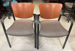 [#B9-2] Wood/fabric guest chairs