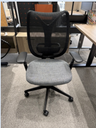 [#B13-25] SABRINA CHAIR