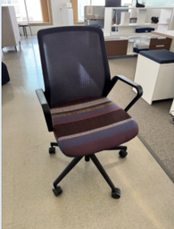 [#B13-67] JUST- US CHAIR