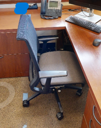 [#B13-4] task chair with arms