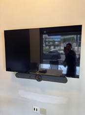 [#H16-12] 55" TV