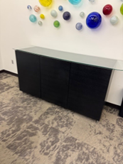 [#D5-29] 6' BLACK CREDENZA