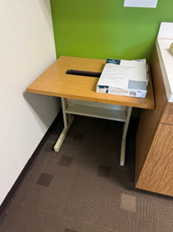 [#C11-55] MAPLE SIDE TABLE