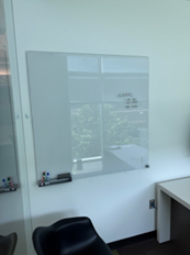 [#F4-138] 4' GLASS MARKERBOARD