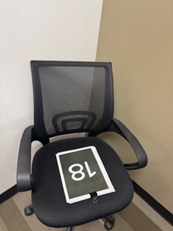 [#B13-155] BLACK TASK CHAIR