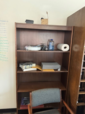 [#D3-163] WOOD BOOKCASE