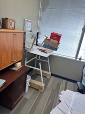 [#C4-194] WHITE DRAFTING TABLE