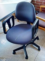 [#B13-9] Task chair with arms
