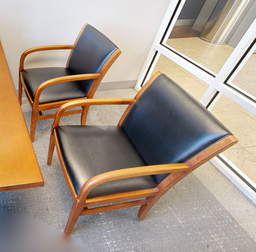 [#B9-4] Black guest chair