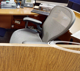 [#B13-2] Task chair w/arms