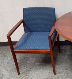 [#B9-1] Blue guest chair, wood