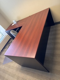[#E6-40] 84x72x29 L SHAPED DESK