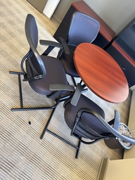 [#B8-55] GUEST CHAIRS