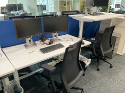 [#A2-71] Workstations (medium)