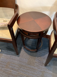 [#C11-91] Side table