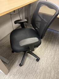 [#B13-71] DESK CHAIR