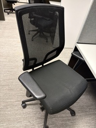 [#B13-100] DESK CHAIR