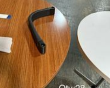 [#L1-23] Box With Chair Arms