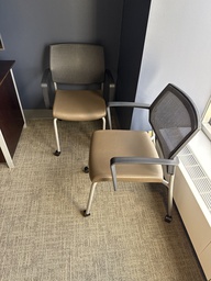 [#B8-21] GUEST CHAIRS