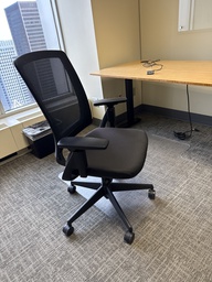 [#B13-77] TASK CHAIR