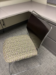 [#B8-284] GUEST CHAIRS